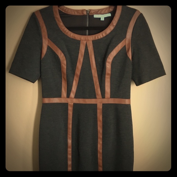 António Melani Warm Short Sleeve Dress - Picture 3 of 4